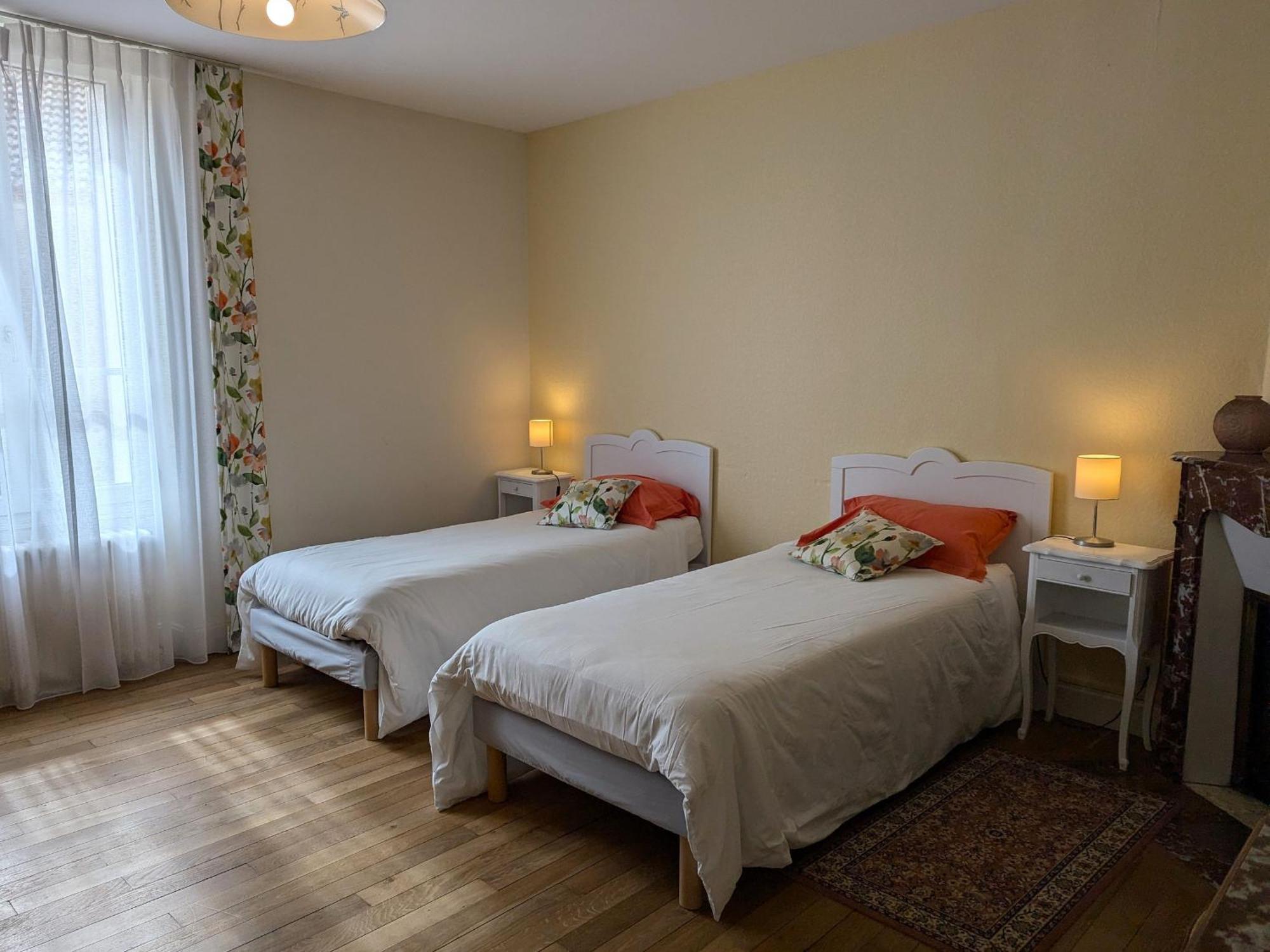 Gite Champetre A Mareau-Aux-Pres: Terrasse, Jardin, Et Confort Pour 6 Personnes - Fr-1-590-140 Eksteriør billede